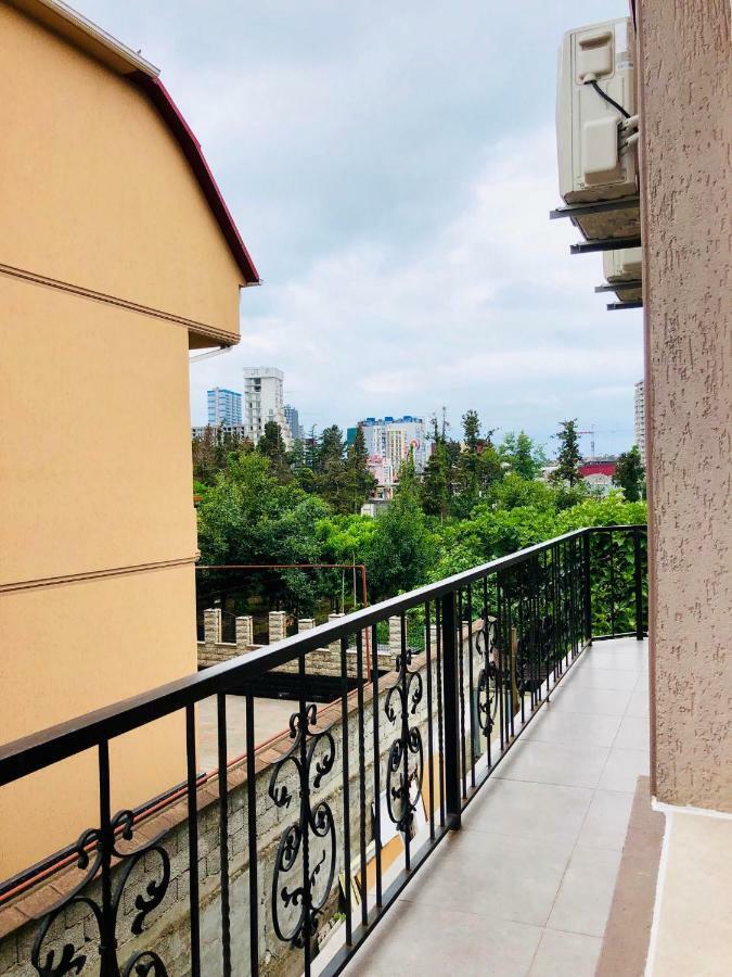 #Home-11 Батуми Экстерьер фото