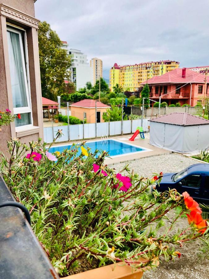 #Home-11 Батуми Экстерьер фото